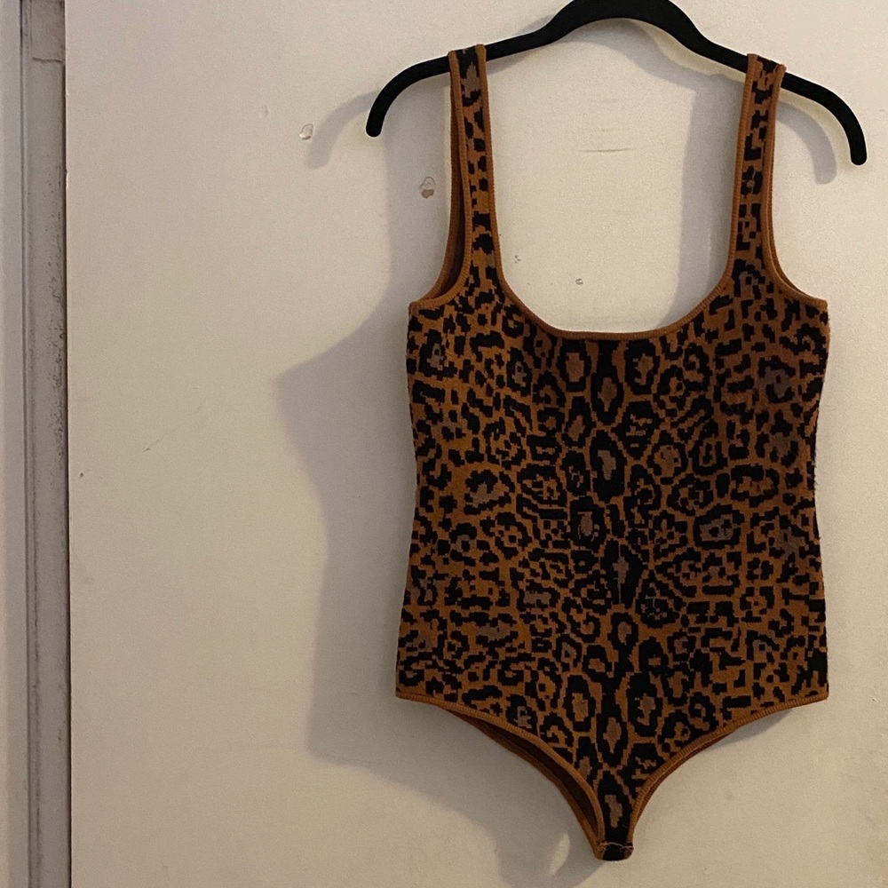 House of Harlow 1960 Leopard Print Bodysuit